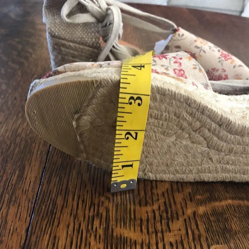 Andre Asous Woven Natural Floral Design Canvas Espadrille Shoes NWOT